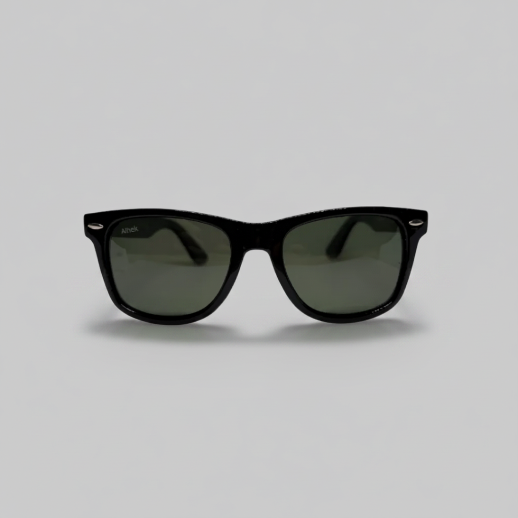 Classic Style Black