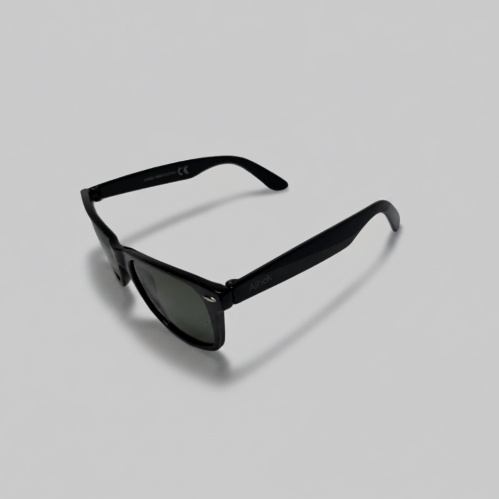 Classic Style Black