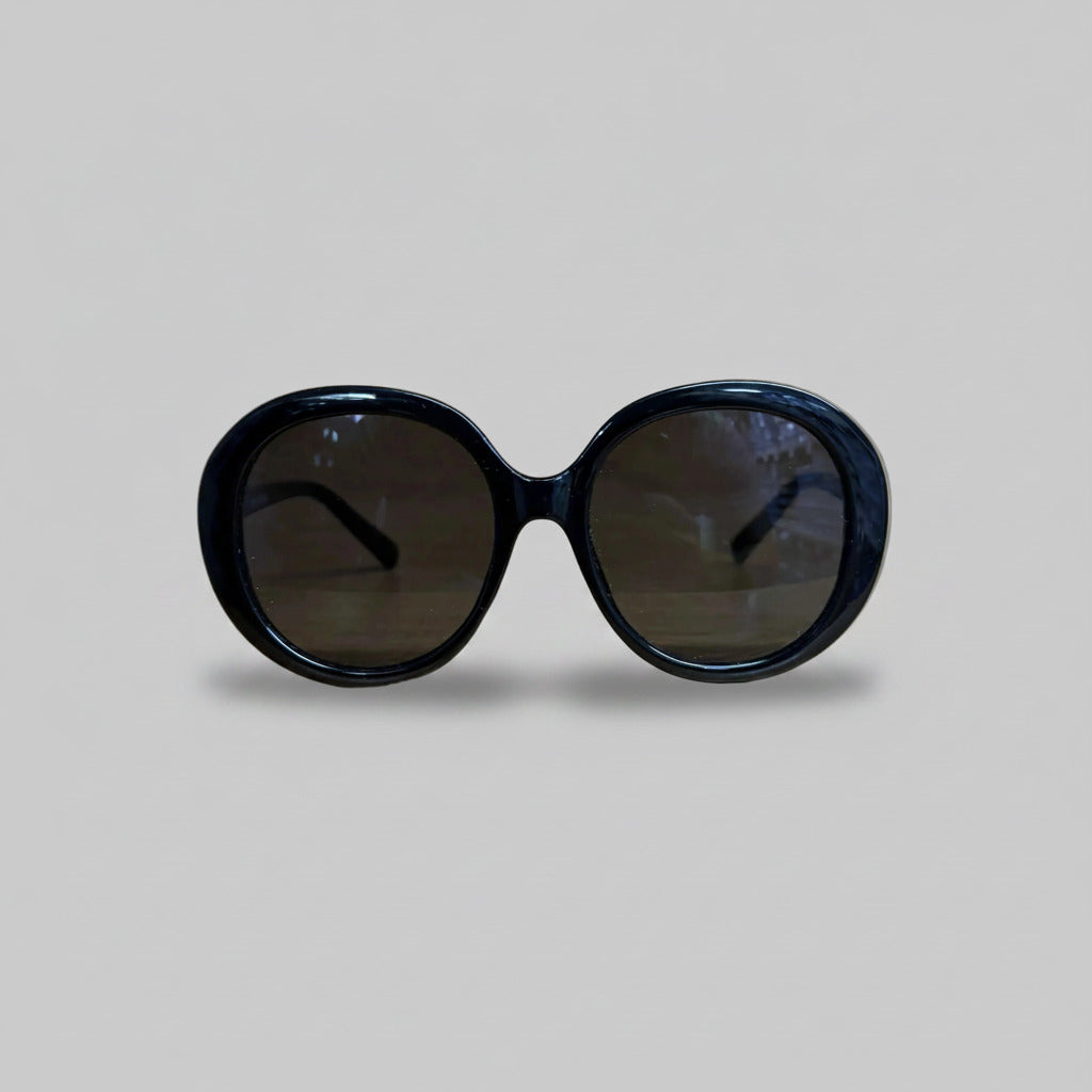 Phantom Black